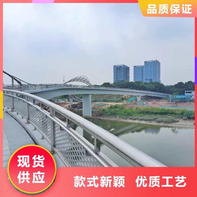 【铸造石仿石护栏立柱,道路桥梁防撞护栏厂家来电咨询】