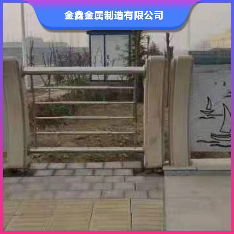 【铸造石仿石护栏立柱,道路桥梁防撞护栏厂家来电咨询】